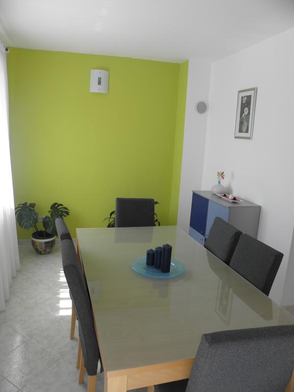 Apartment Ivana روفينج الغرفة الصورة