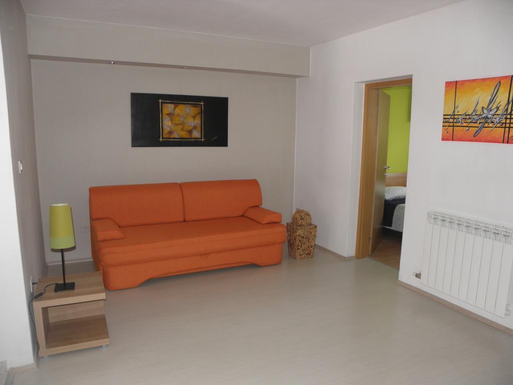 Apartment Ivana روفينج الغرفة الصورة